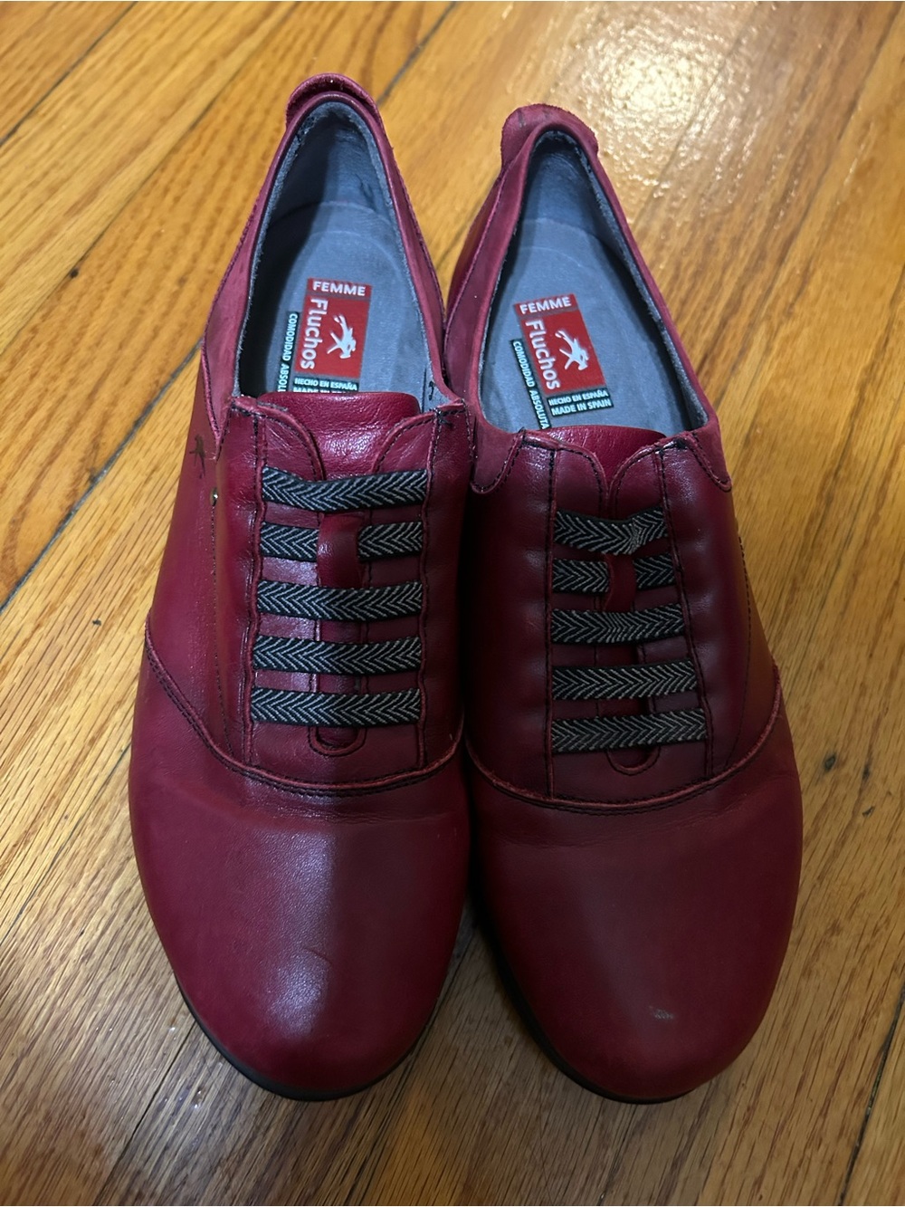 Fluchos Faral: Women's Comfortable Maroon Leather Shoes Lightweight 7.5